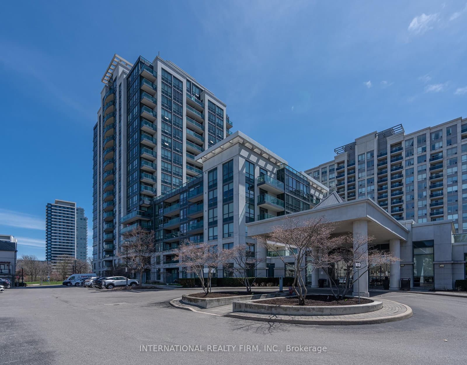 #204 - 20 North Park Road