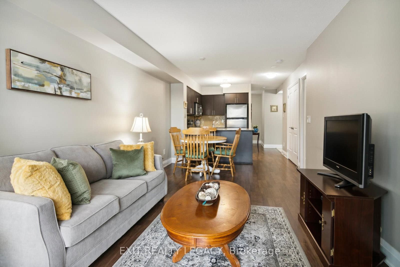 #206 - 20 North Park Road
