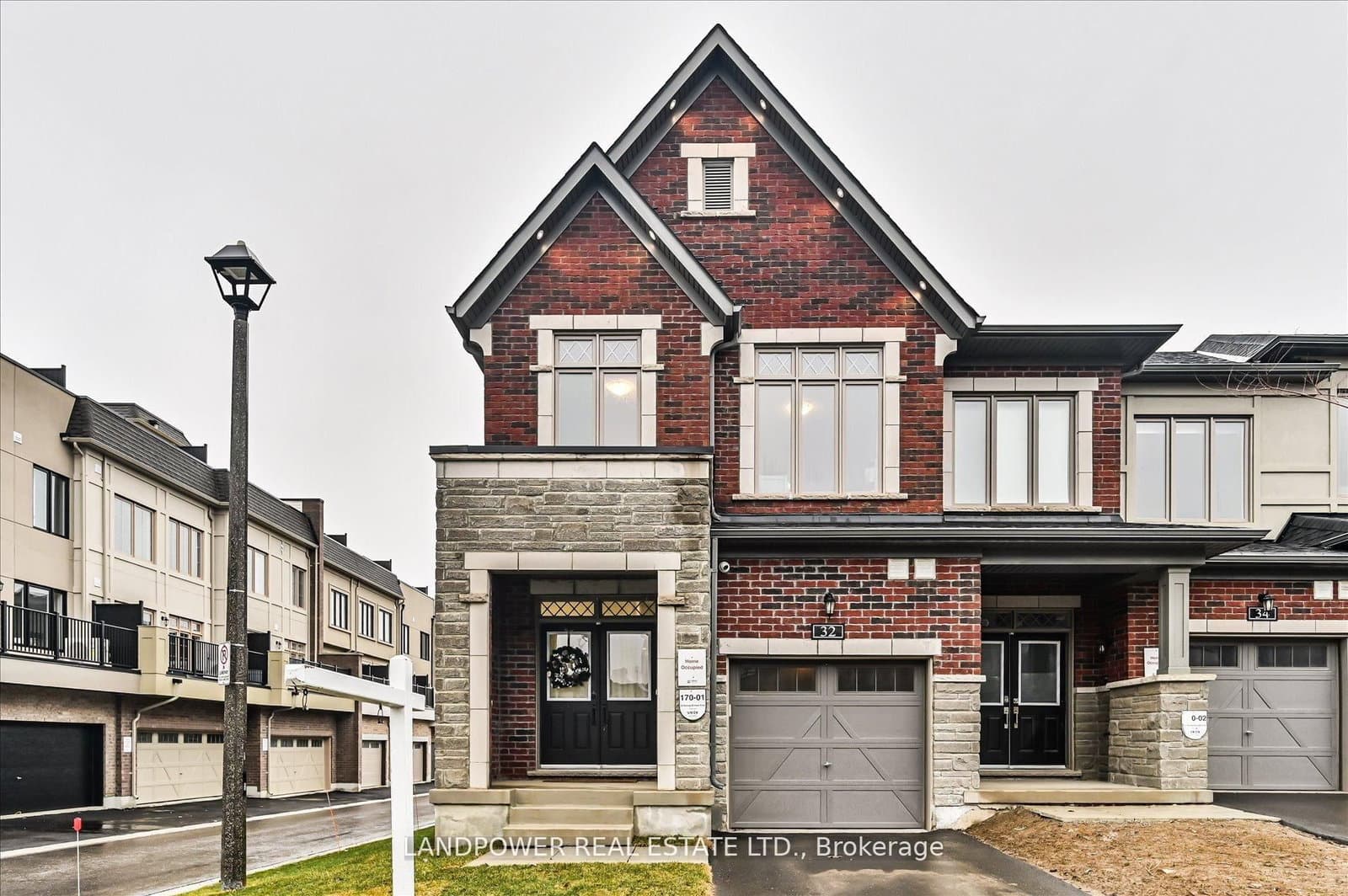 32 Harvey Bunker Crescent