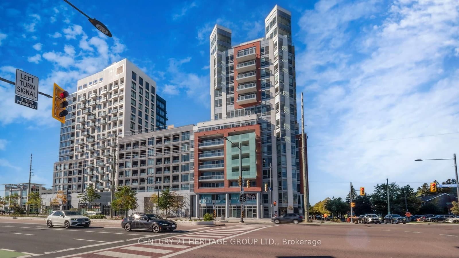 #706 - 8888 YONGE Street