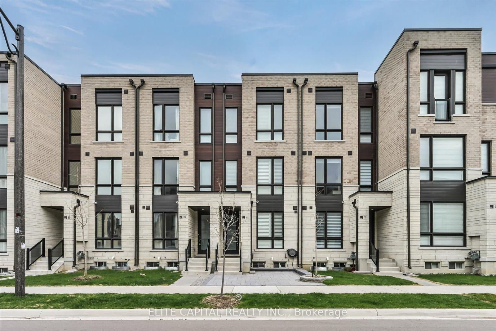 81 Stauffer Crescent