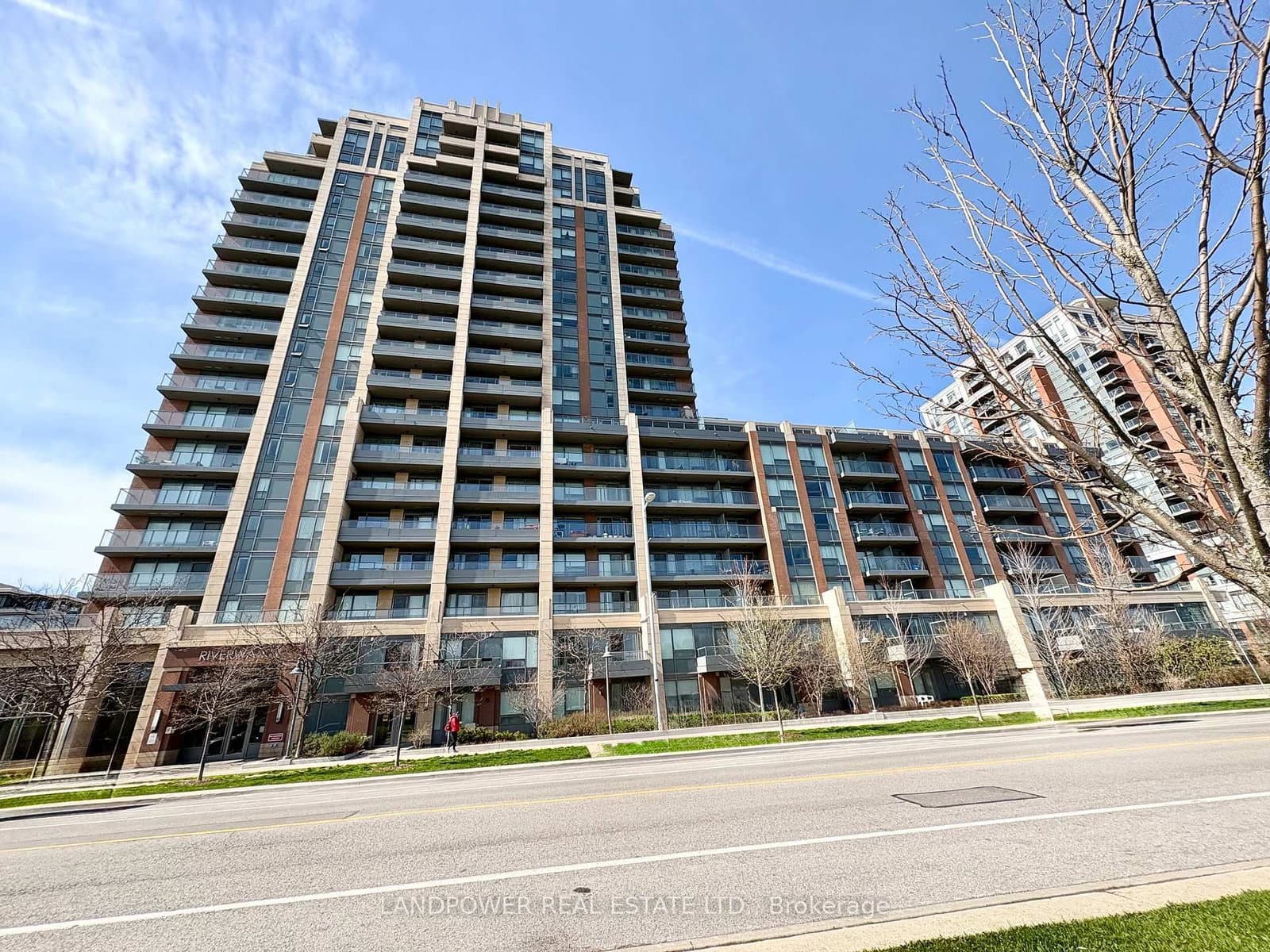 #120 - 18 Uptown Drive