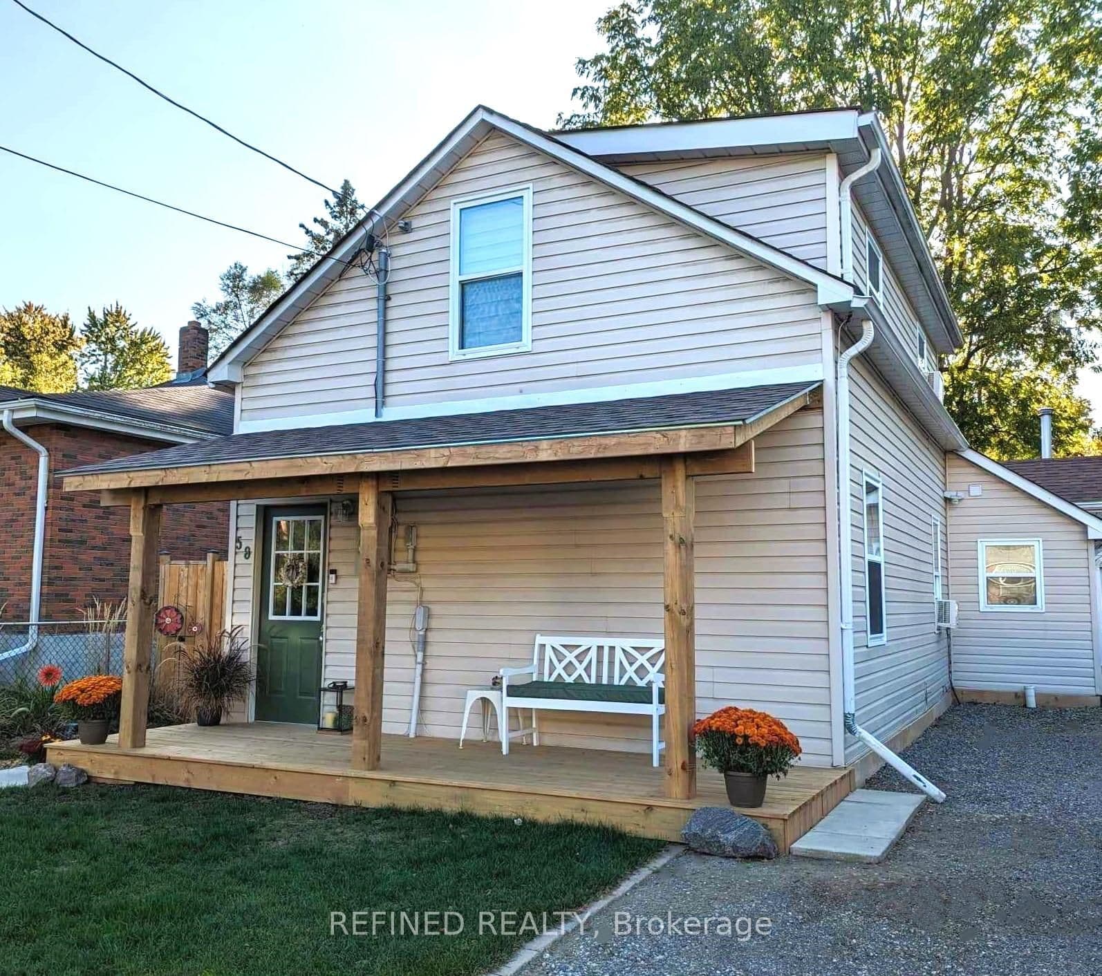 58 Church Street S