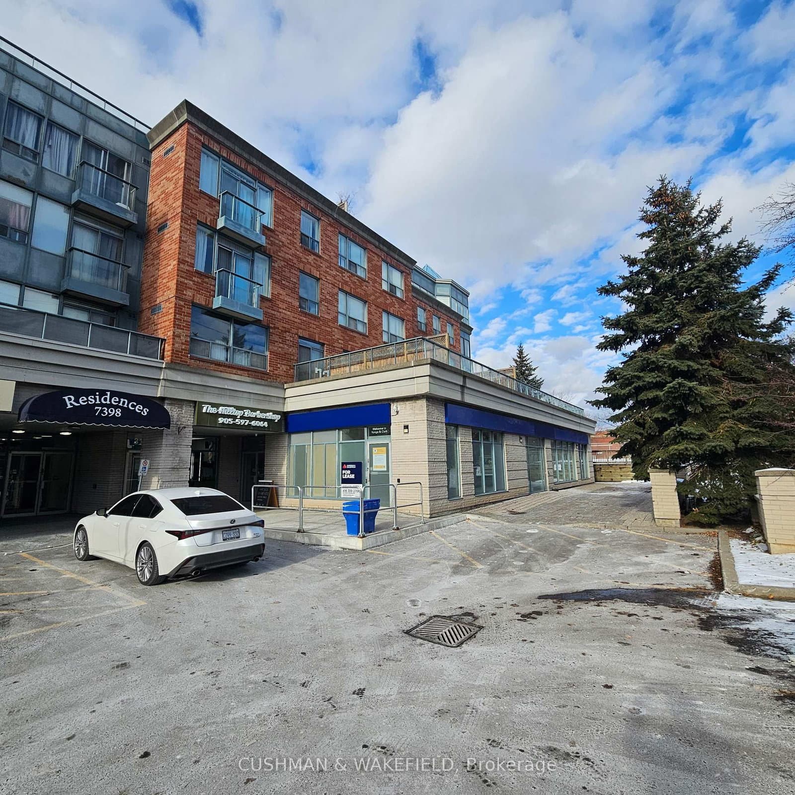 7398 Yonge Street