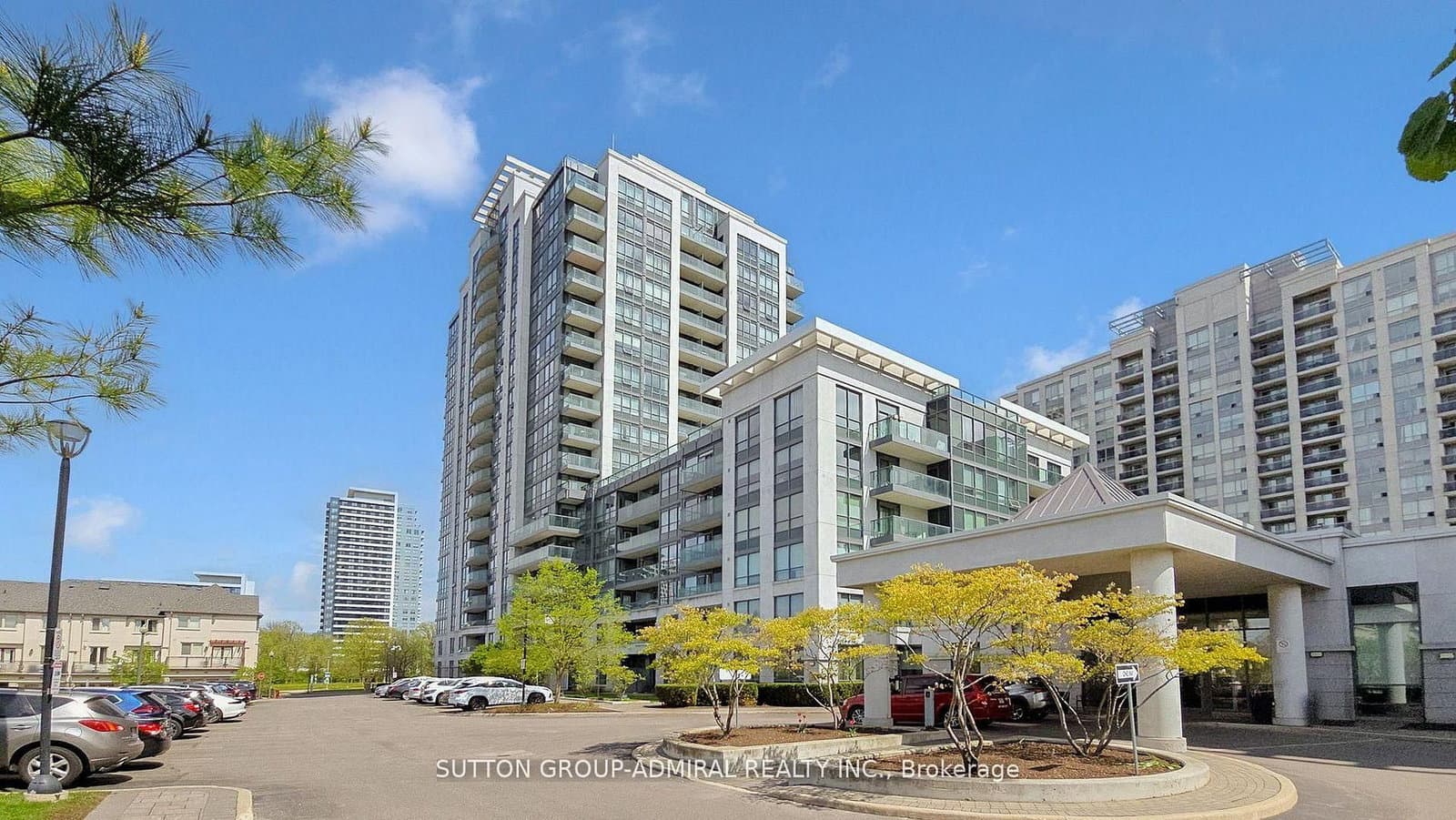 #811 - 20 North Park Road
