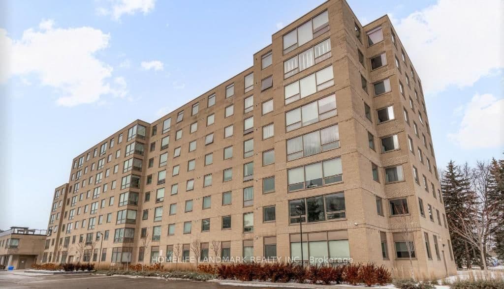 #621 - 326 Major Mackenzie Drive E