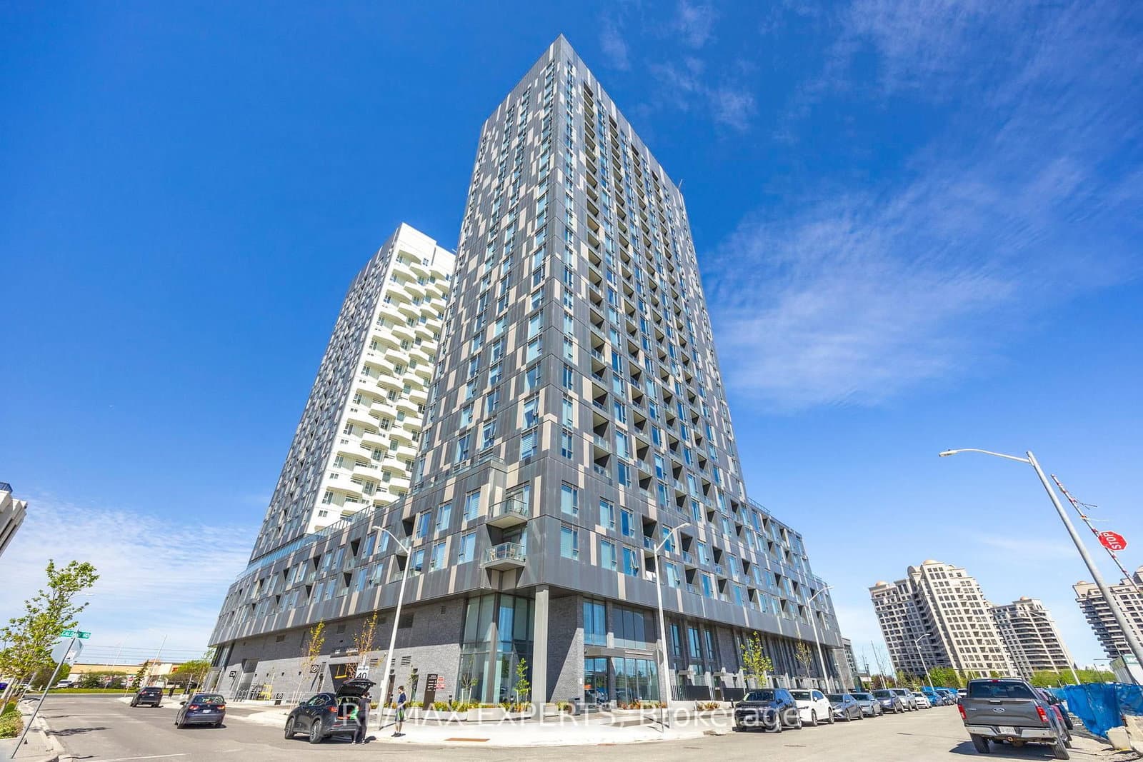 #2004 - 474 Caldari Road