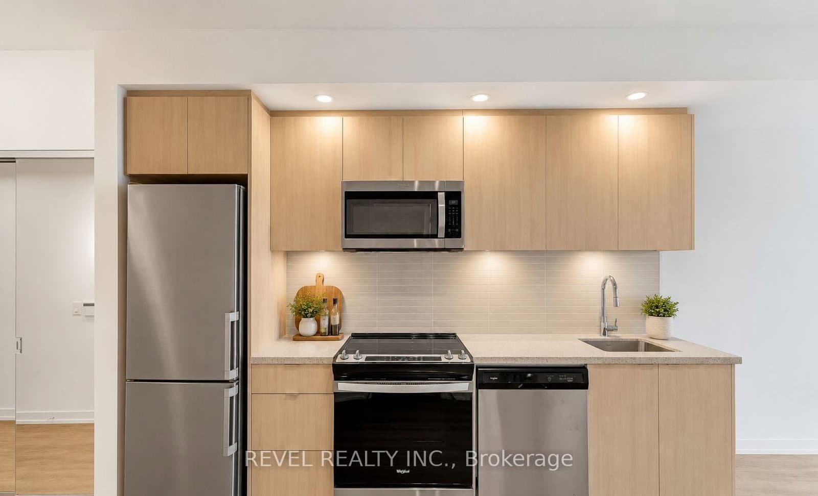 #316E - 8868 Yonge Street