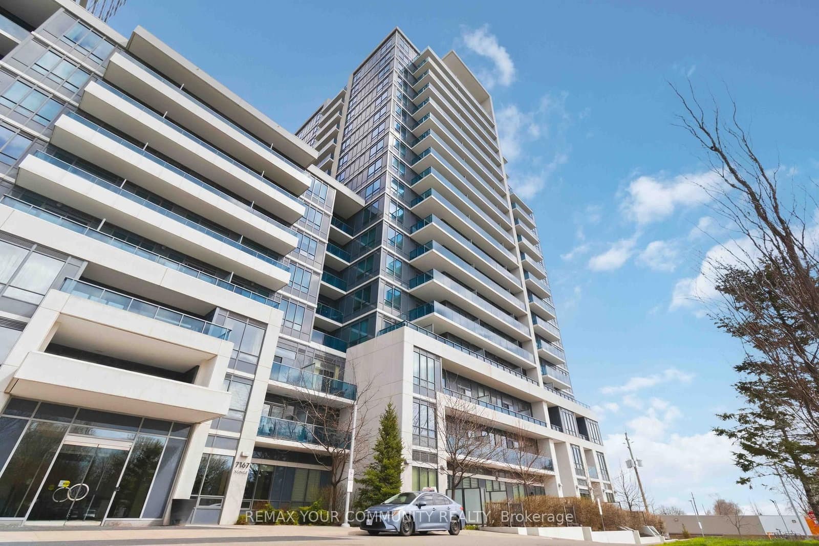 #418 - 7167 Yonge Street