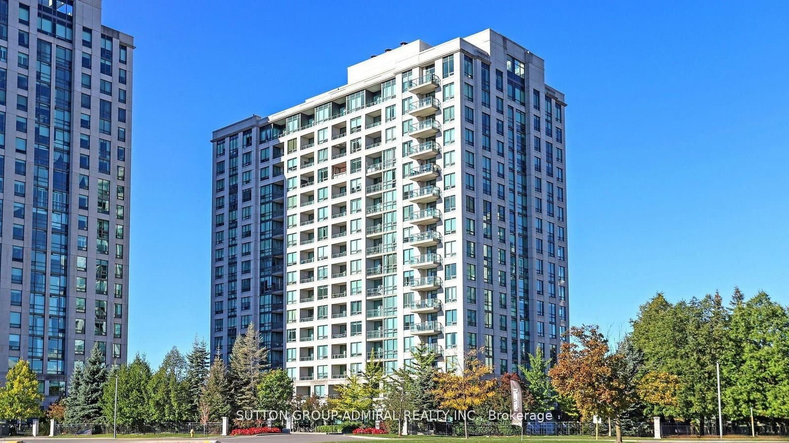 #806 - 100 Promenade Circle
