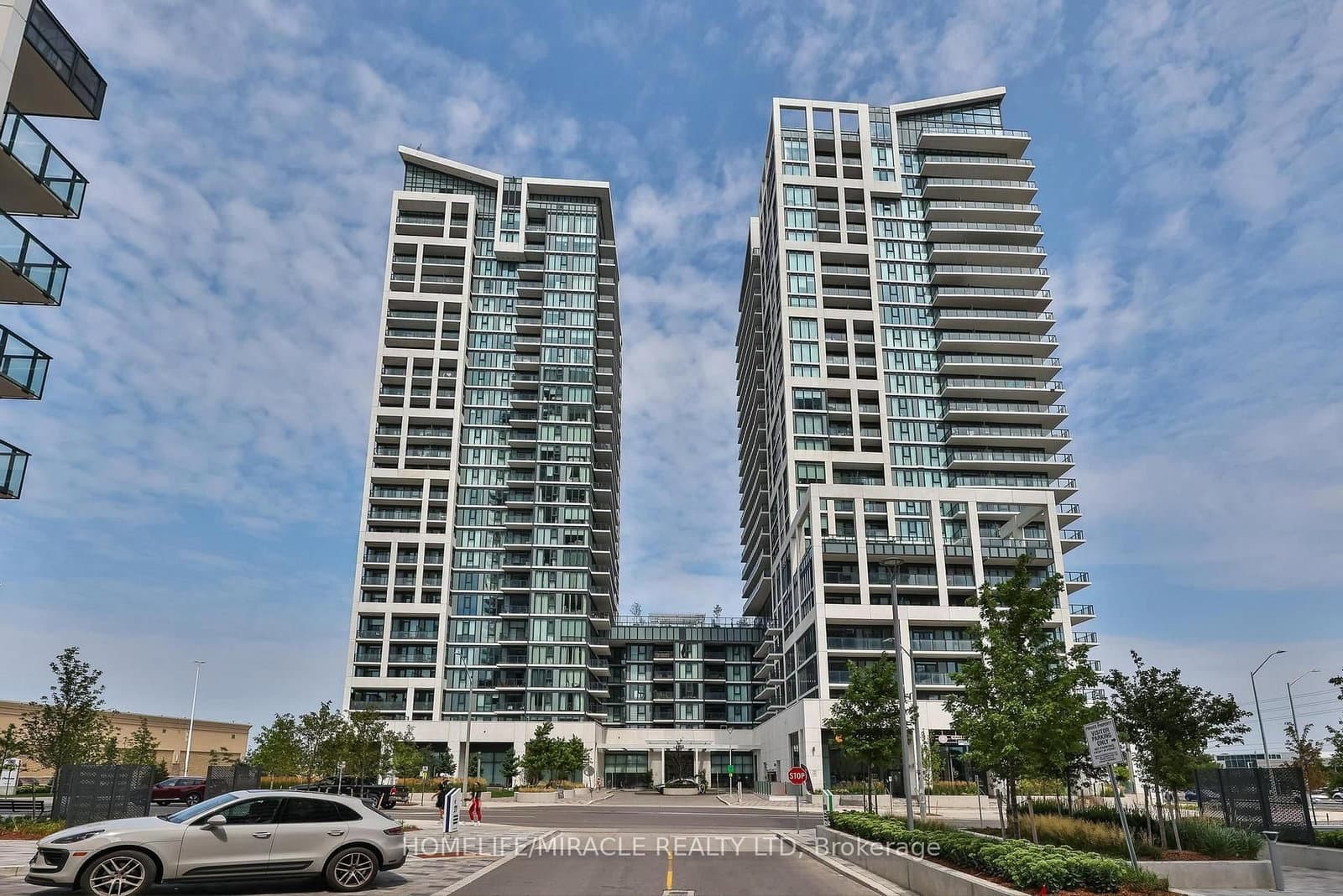 #223 - 9000 Jane Street