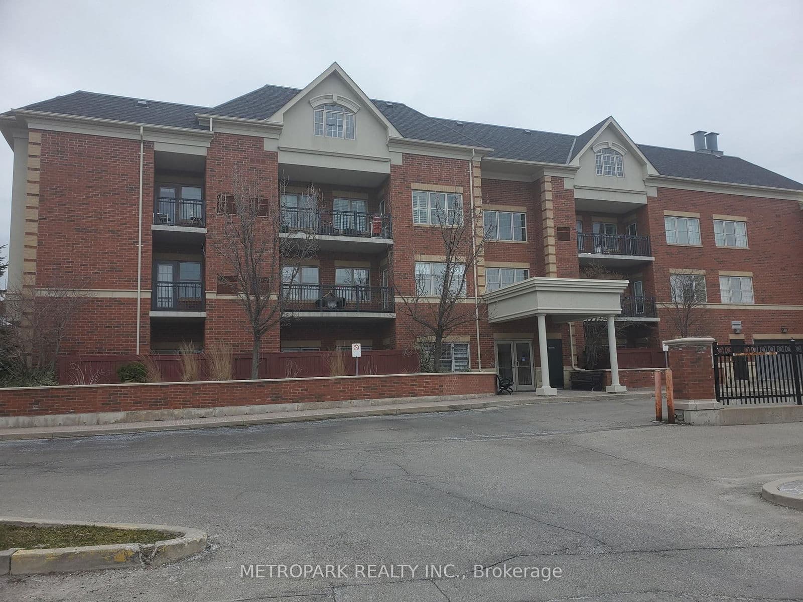 9973 Keele Street, Unit 101