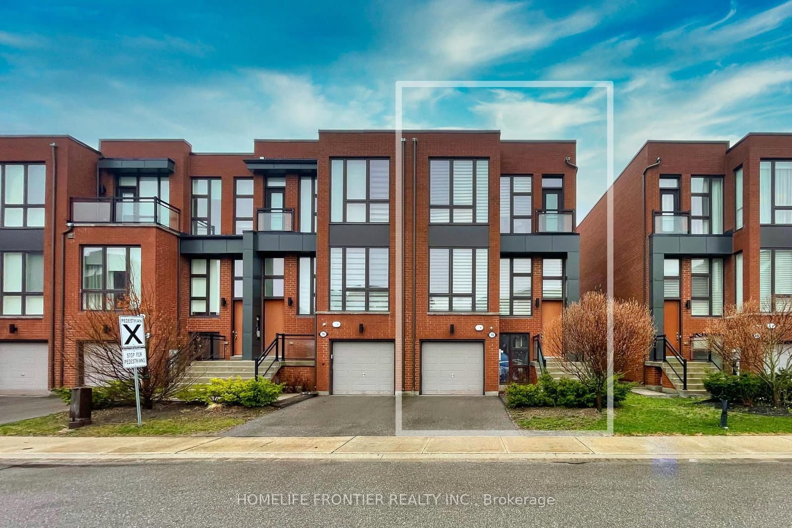 38 Crestridge Drive