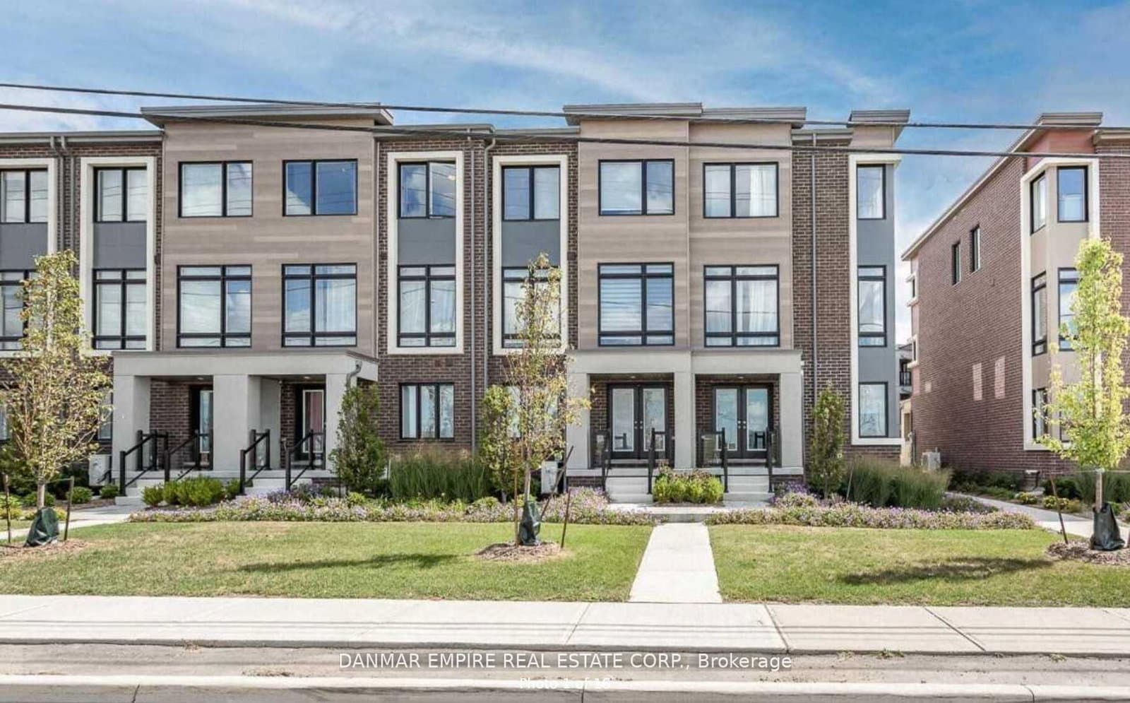 165 Moneypenny Place