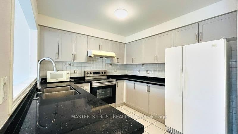 639 South Unionville Avenue