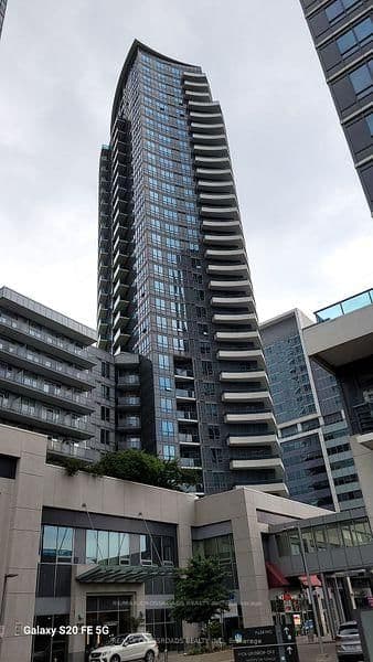 7171 Yonge Street, Unit 710