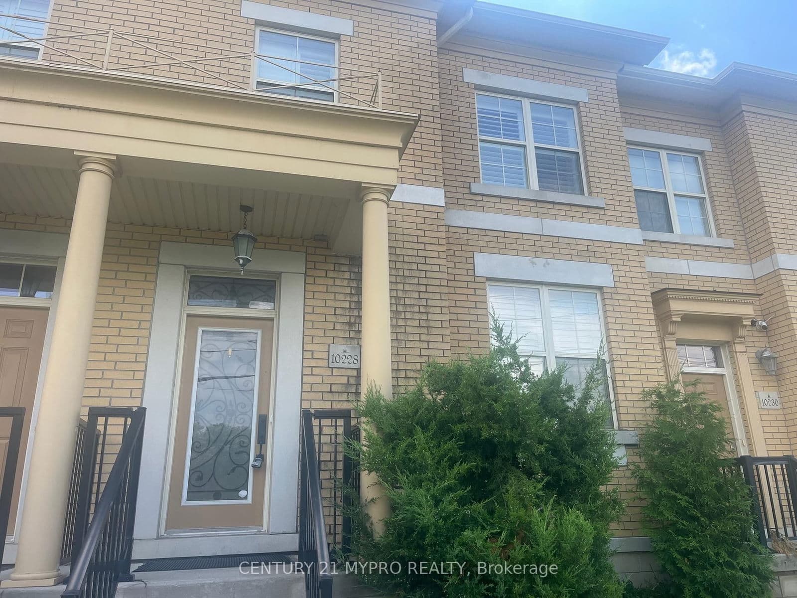 10228 Victoria Square Boulevard