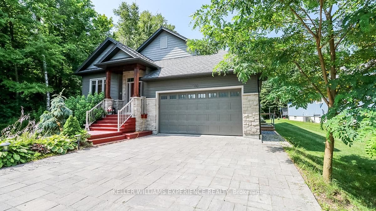 600 Mapleview Drive E