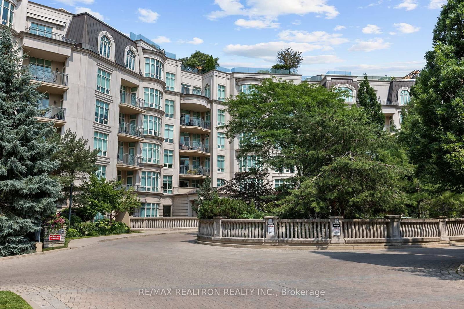 7071 Bayview Avenue S, Unit 513