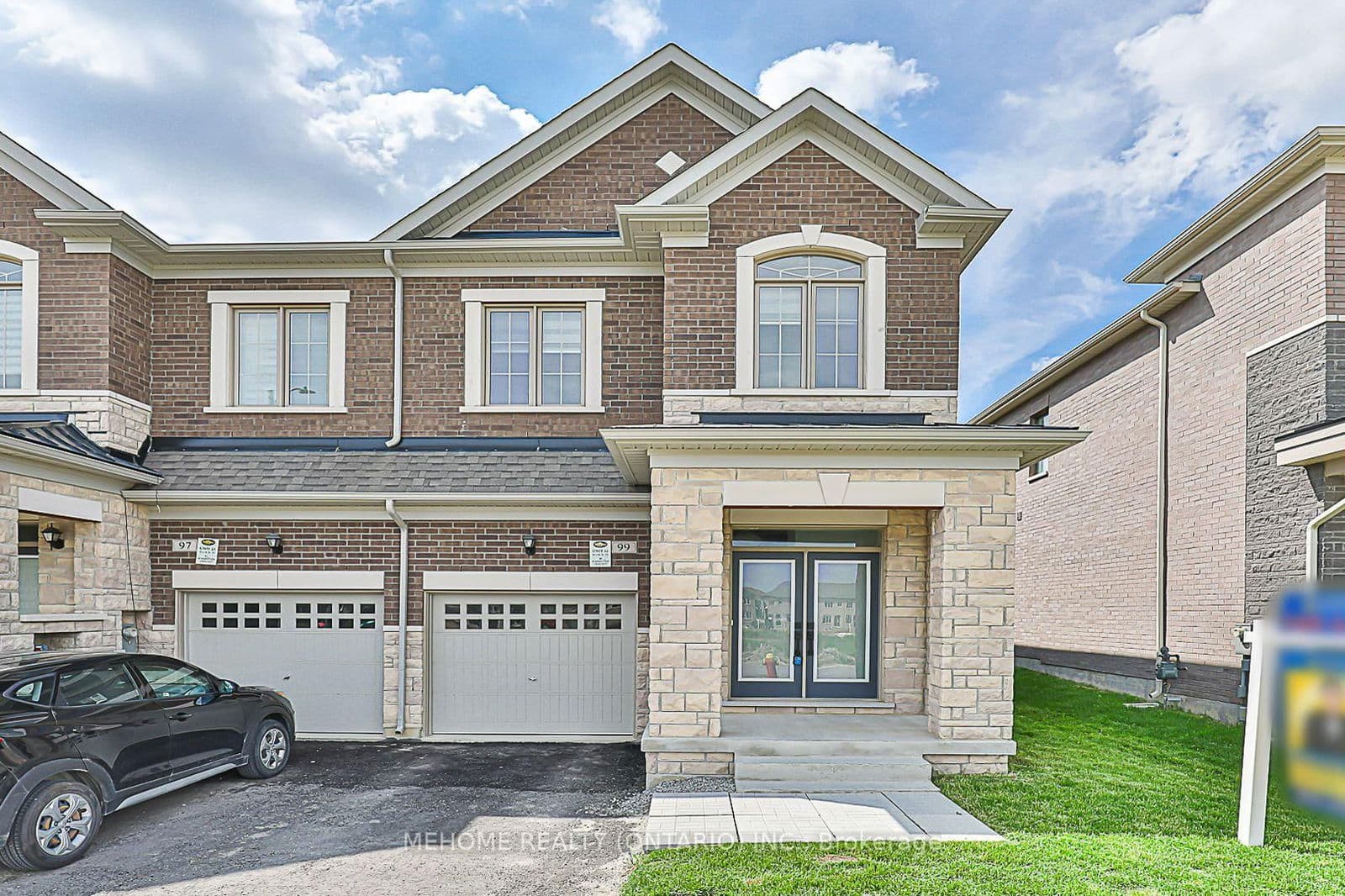 99 Schmeltzer Crescent