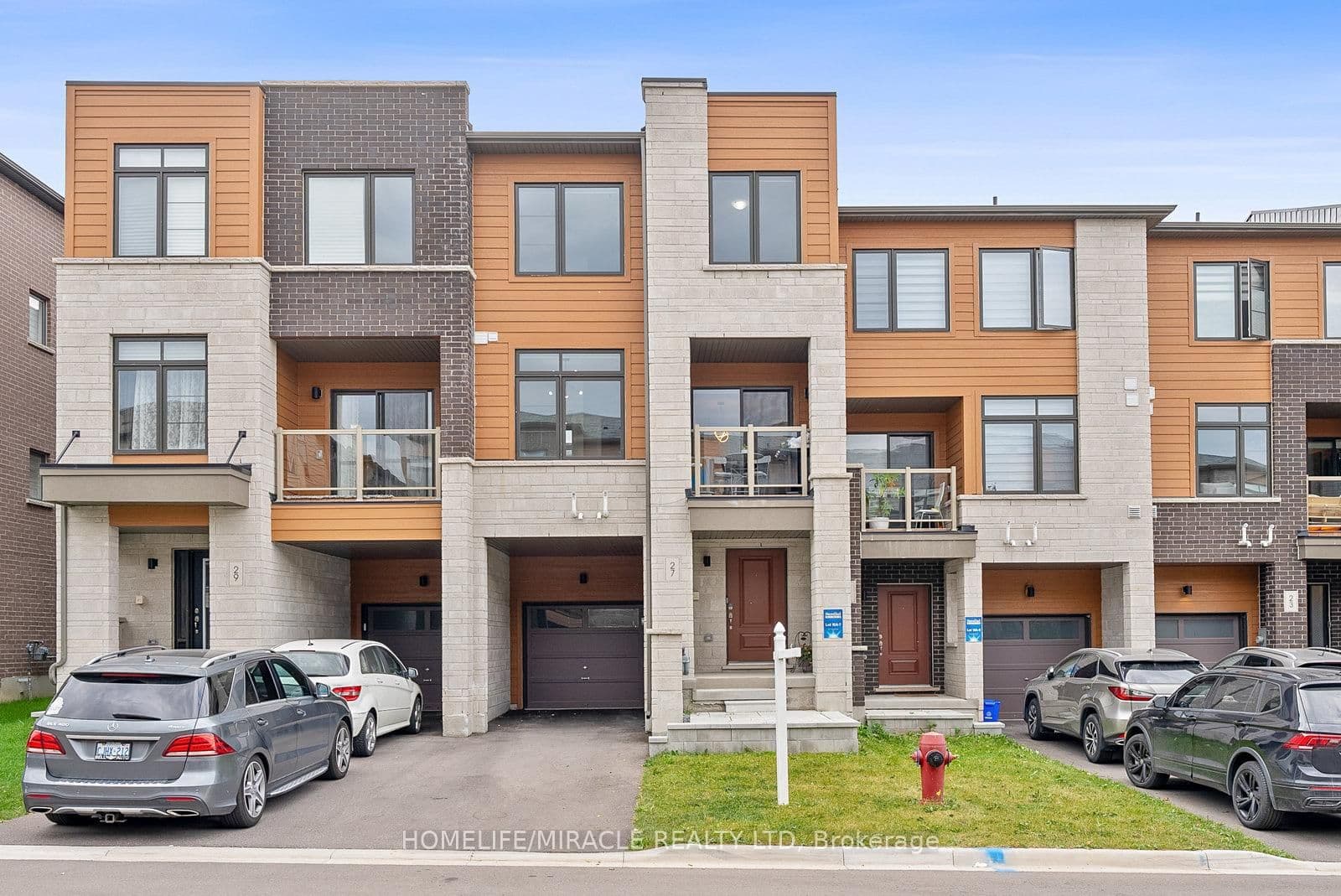 27 Delano Way