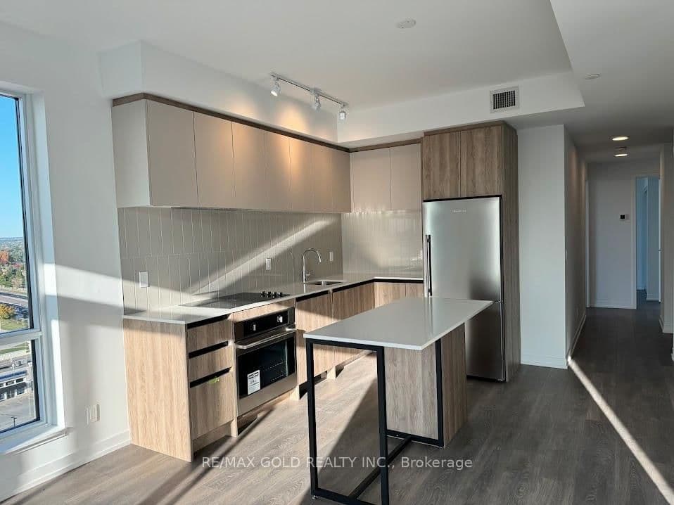 8 Beverley Glen Boulevard, Unit 1201