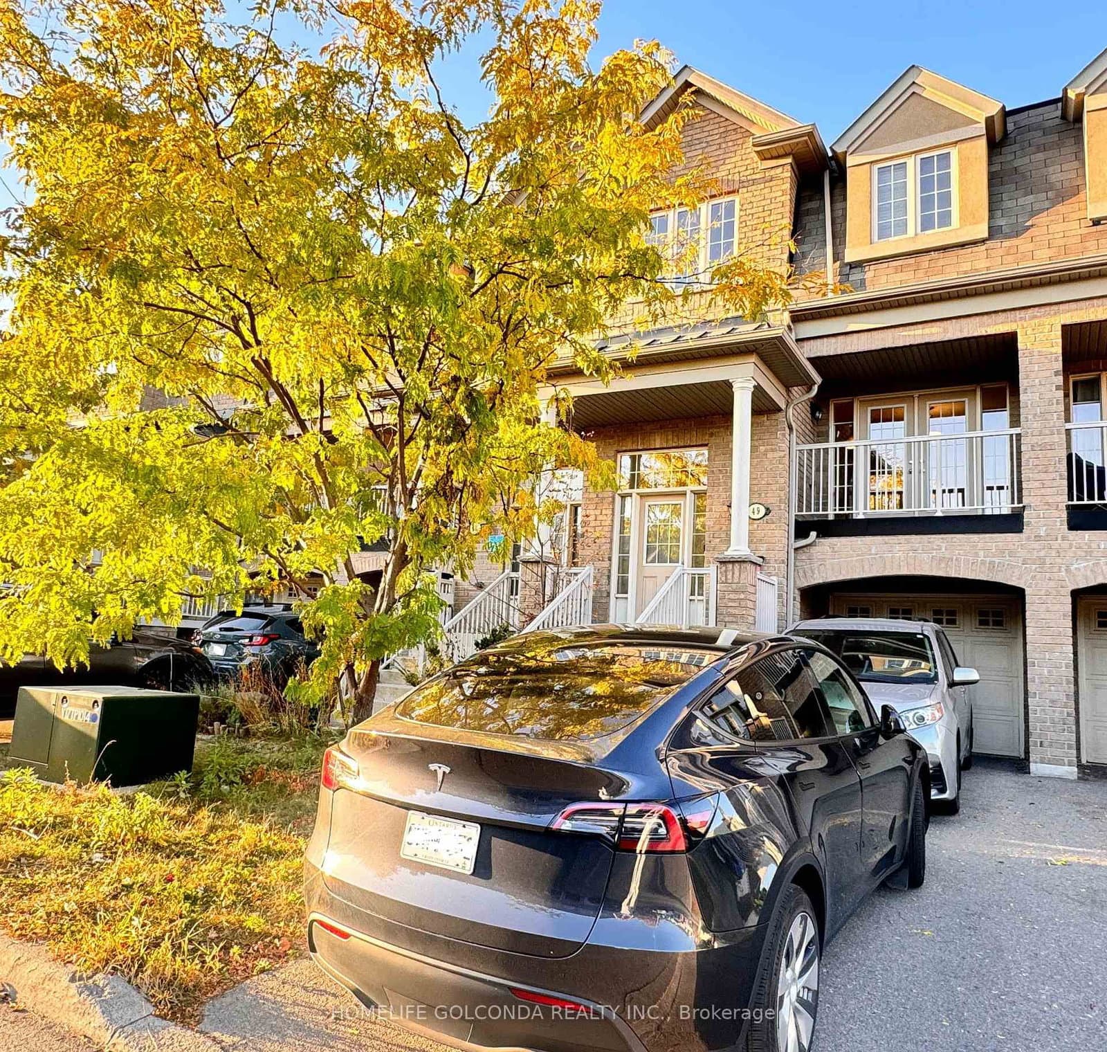 49 Elderbrook Crescent