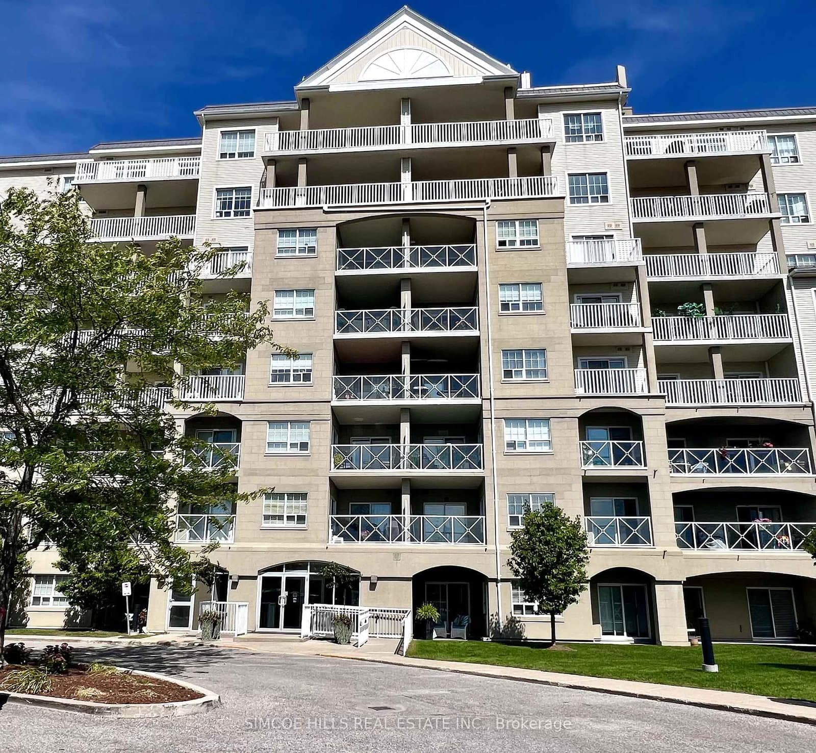 354 Atherley Road, Unit 202