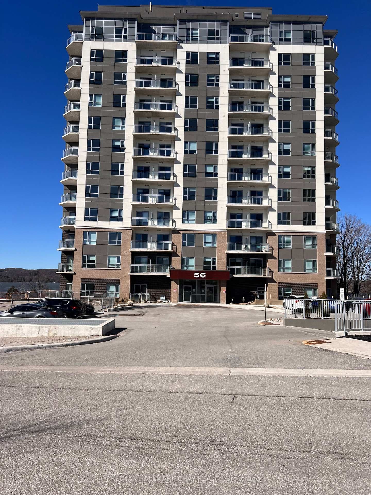 56 Lakeside Terrace, Unit 202