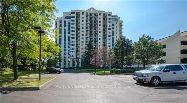 #1111 - 75 N Ellen Street N