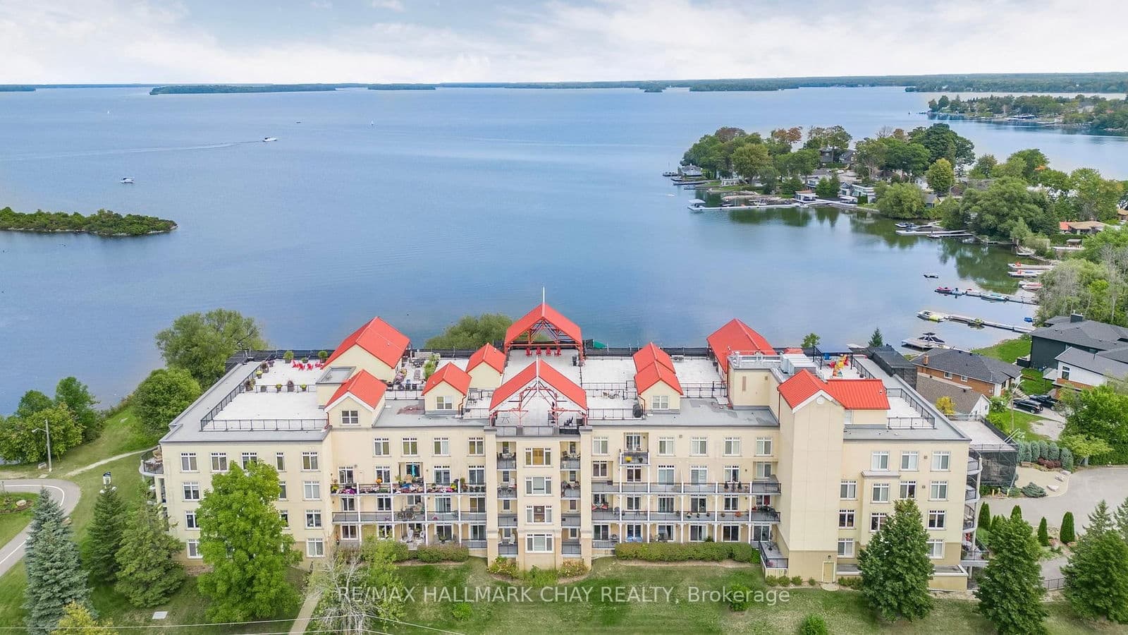 #112 - 140 Cedar Island Road