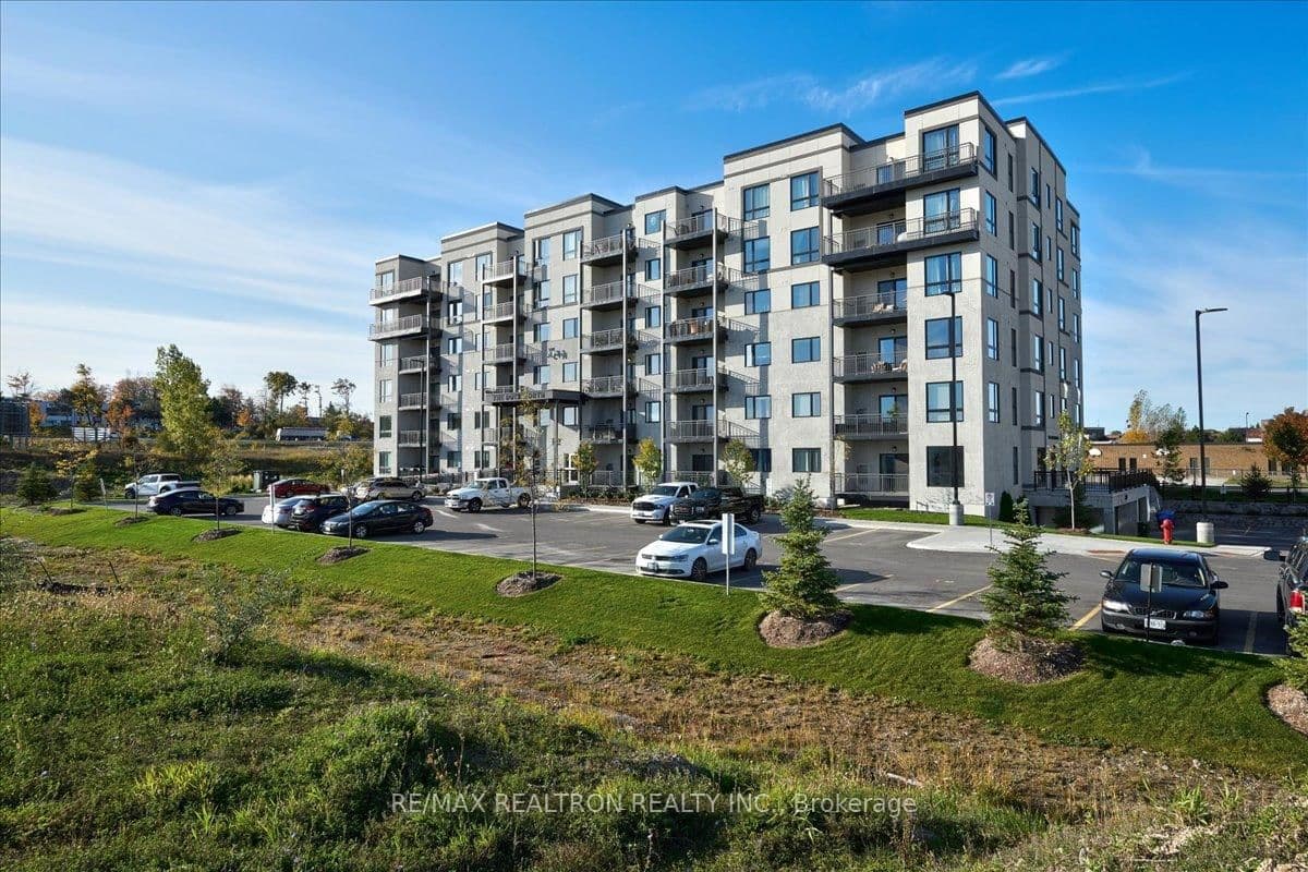 #102 - 299 Cundles Road E