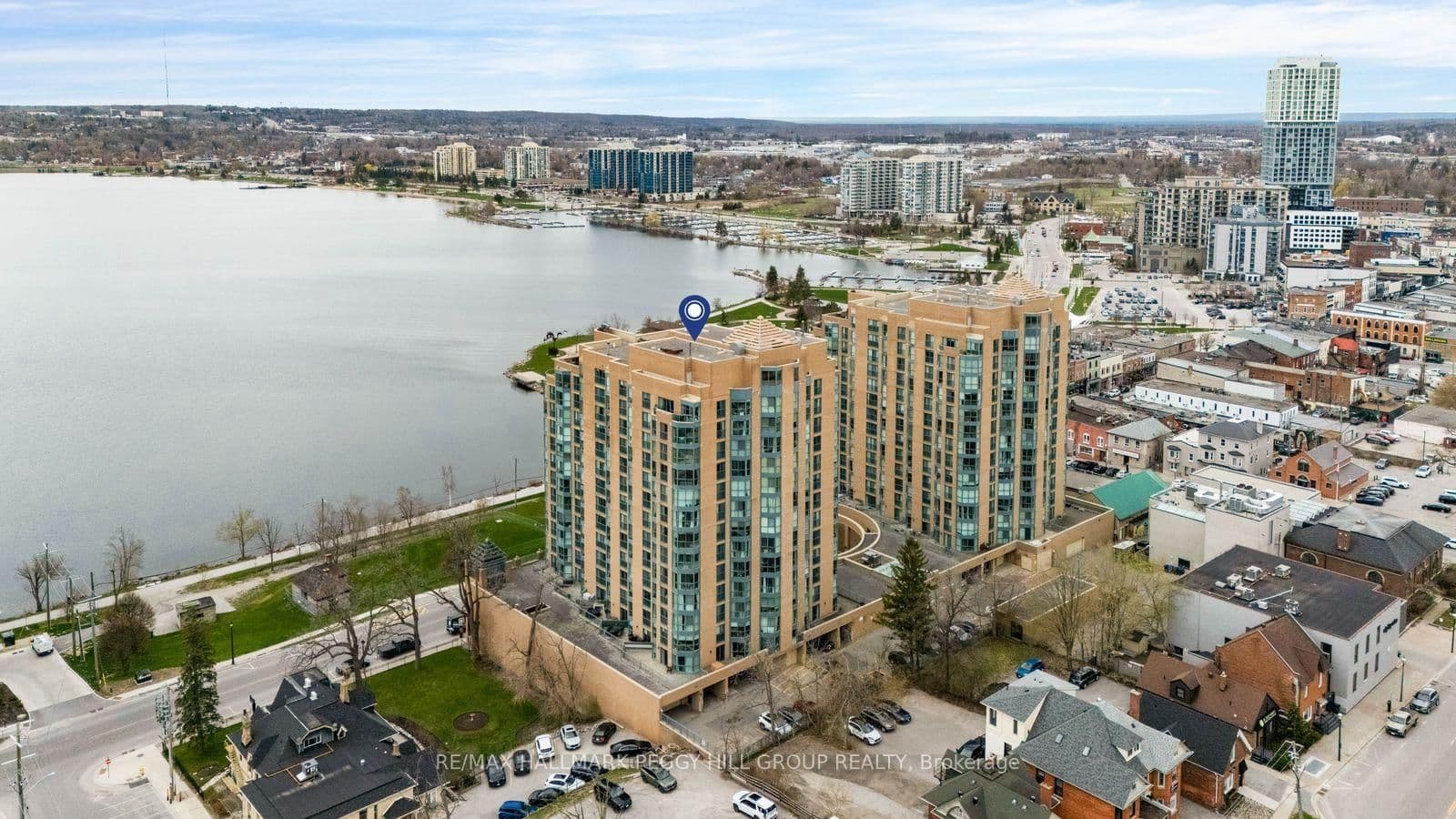 #904 - 150 Dunlop Street E