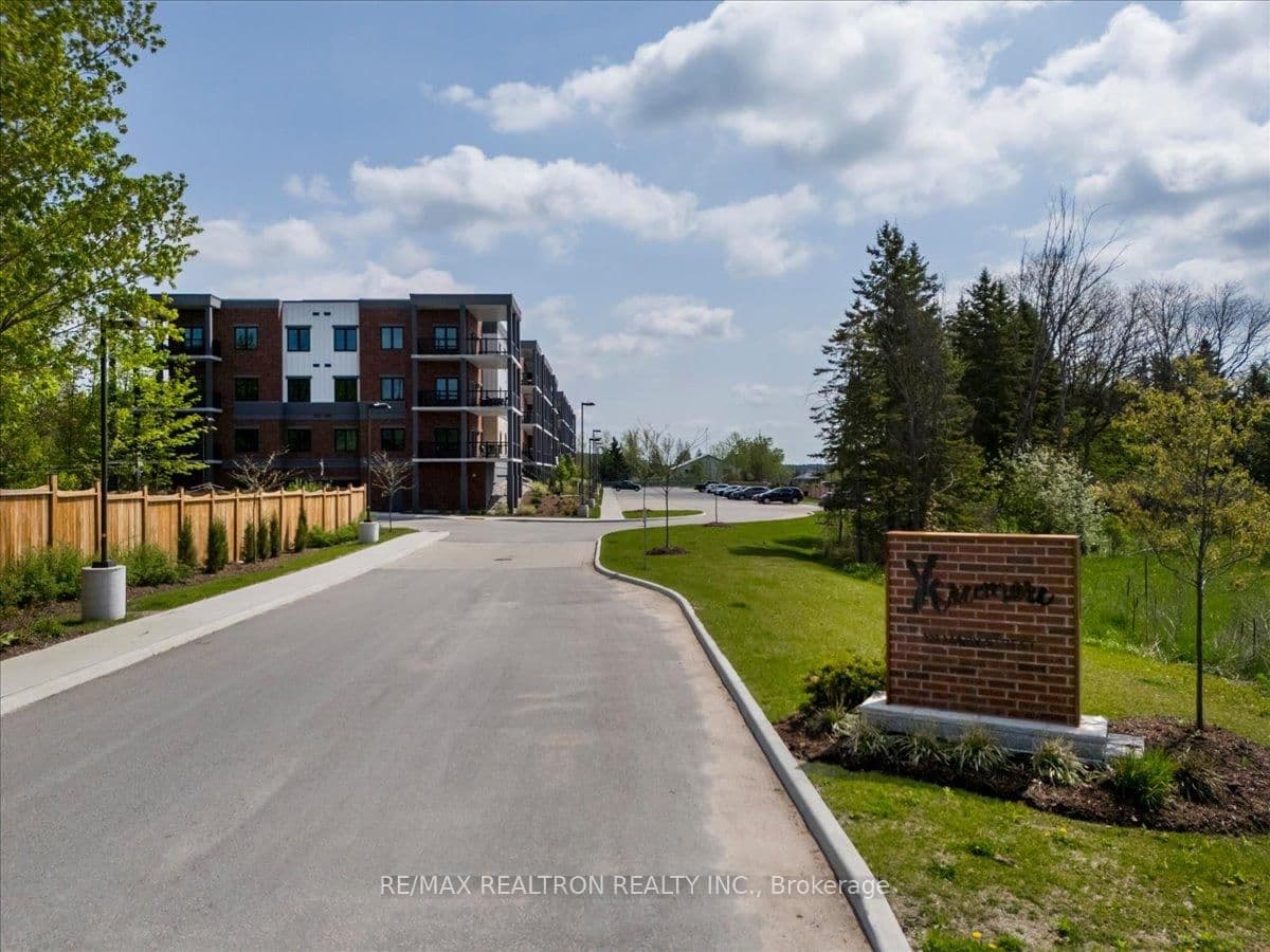 121 Mary Street, Unit 309
