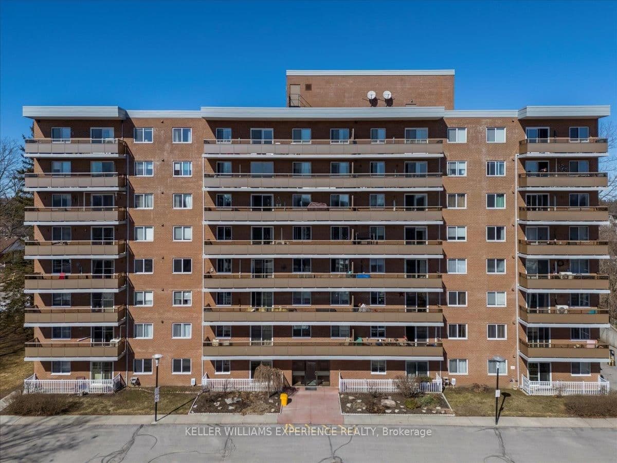 #804 - 414 Blake Street
