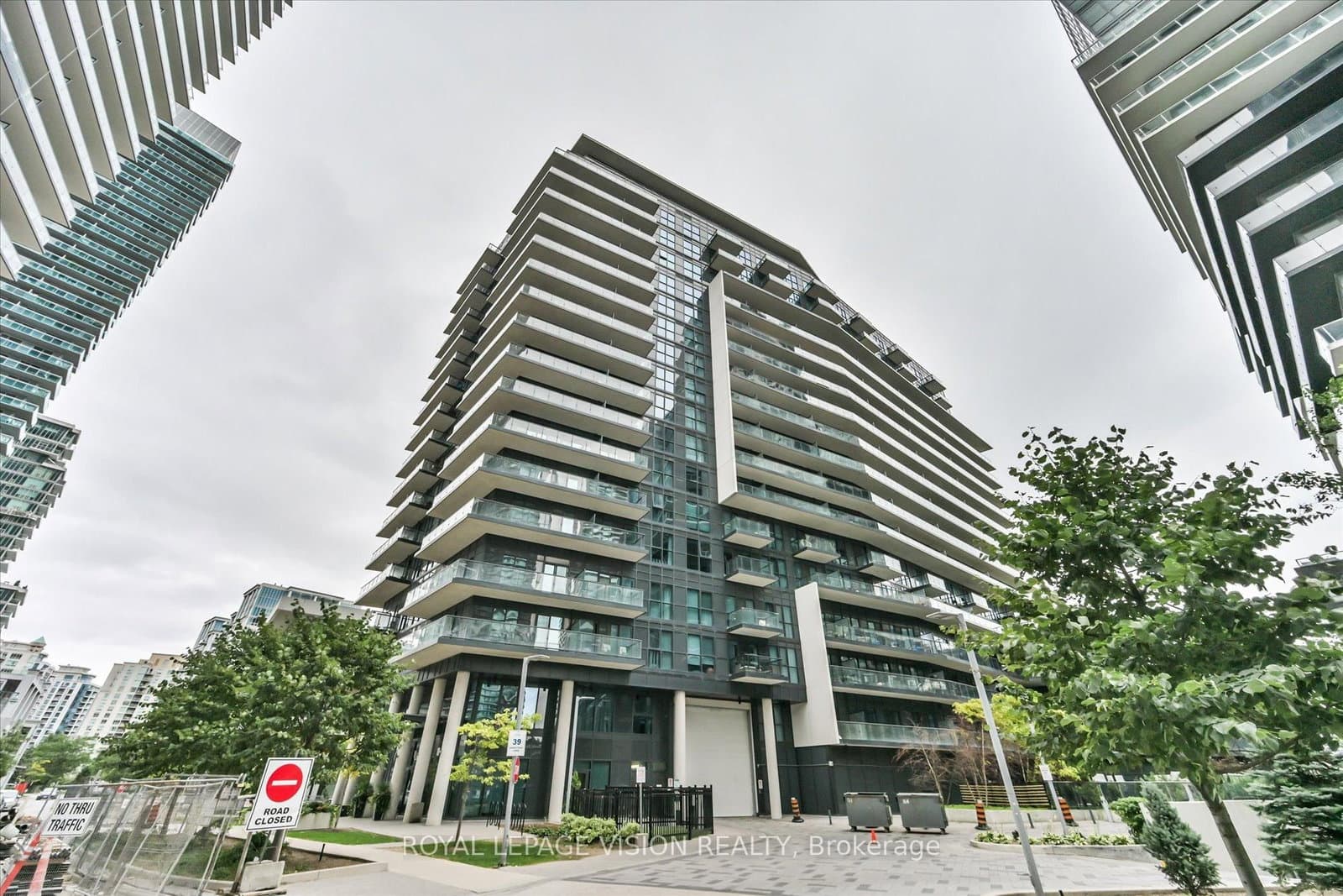 39 Annie Craig Drive, Unit 1712