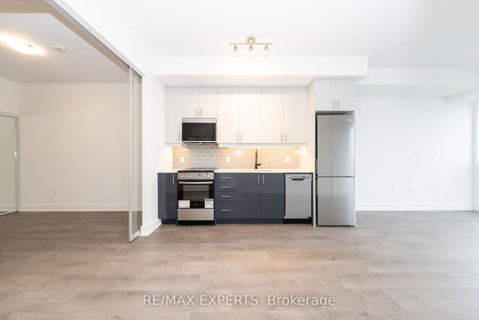 2343 Khalsa Gate, Unit 617