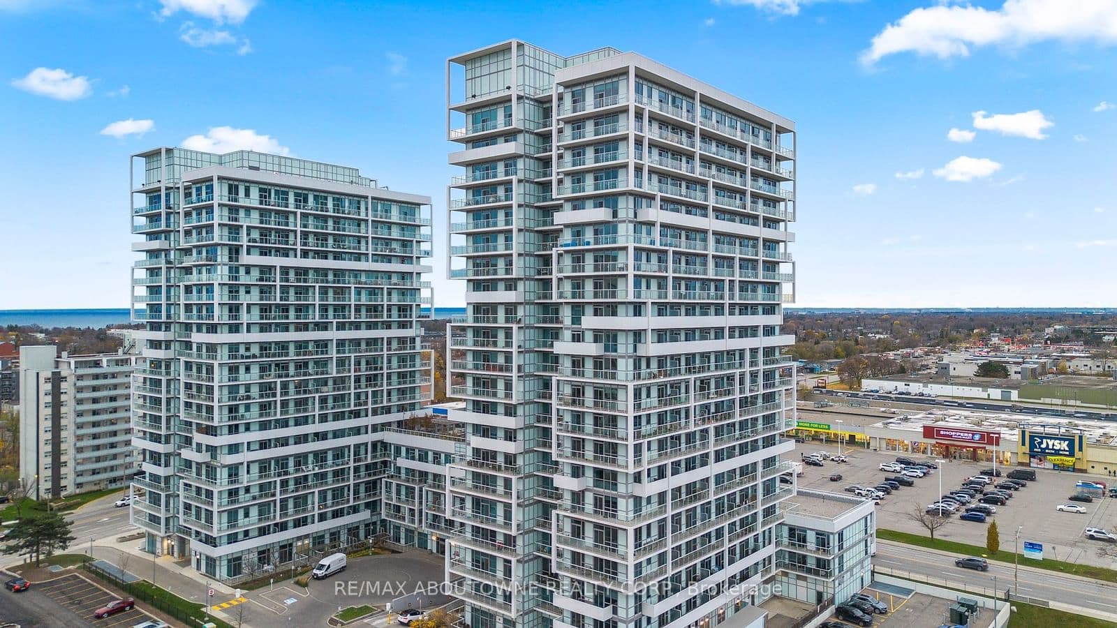 65 Speers Road, Unit 1306