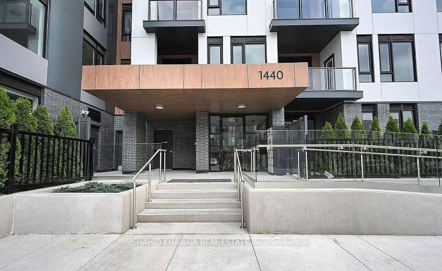 1440 Clarriage Court, Unit 403
