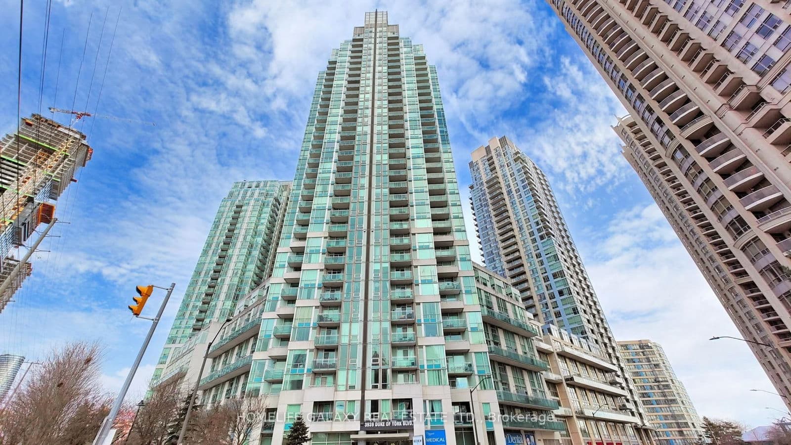 3939 Duke Of York Boulevard, Unit 2107