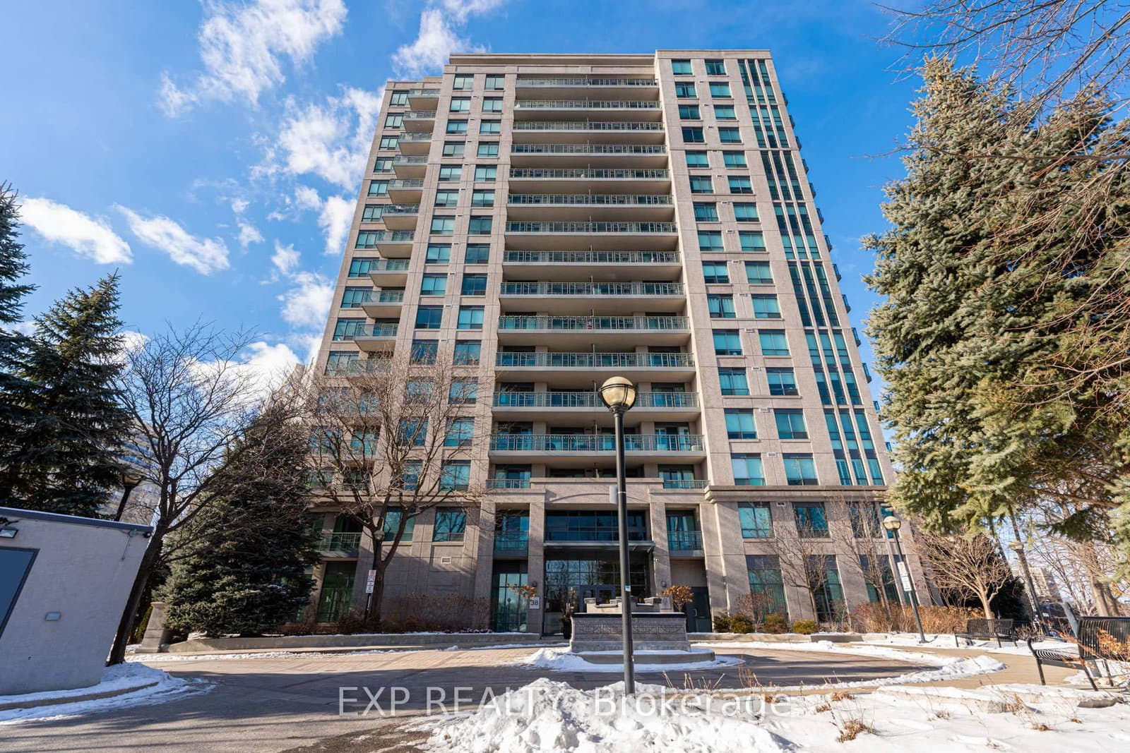38 Fontenay Court, Unit 410