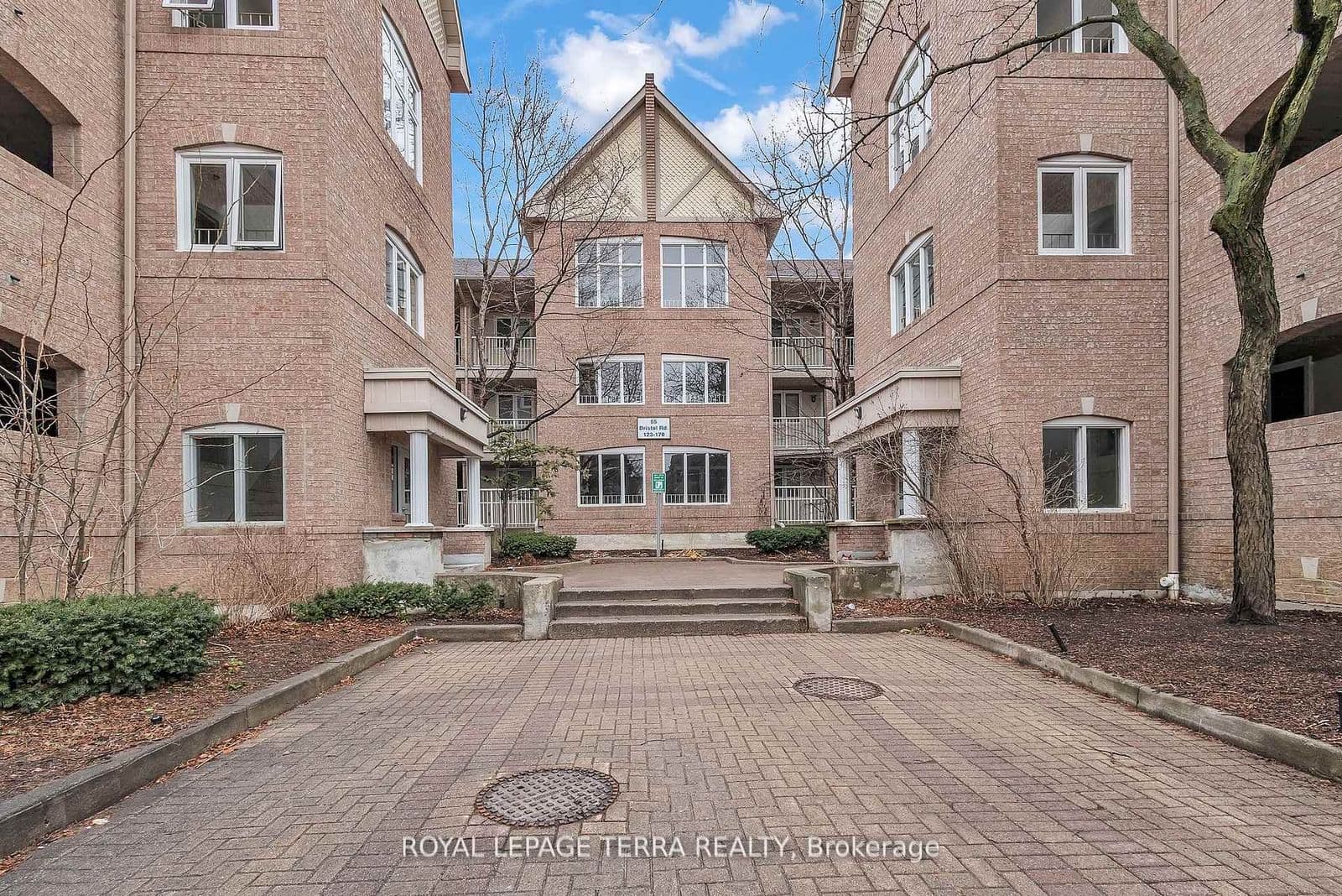 85 Bristol Road E, Unit 155