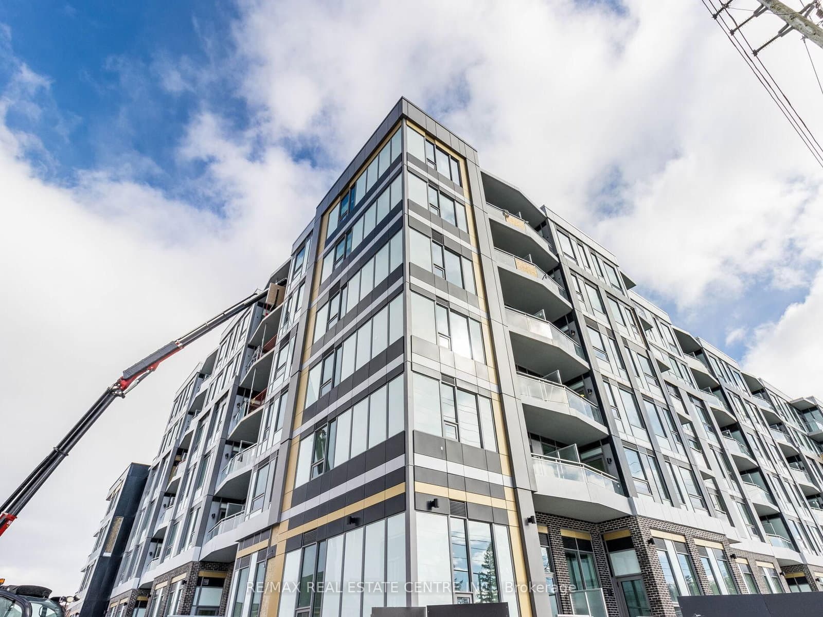 2501 Saw Whet Boulevard, Unit 236