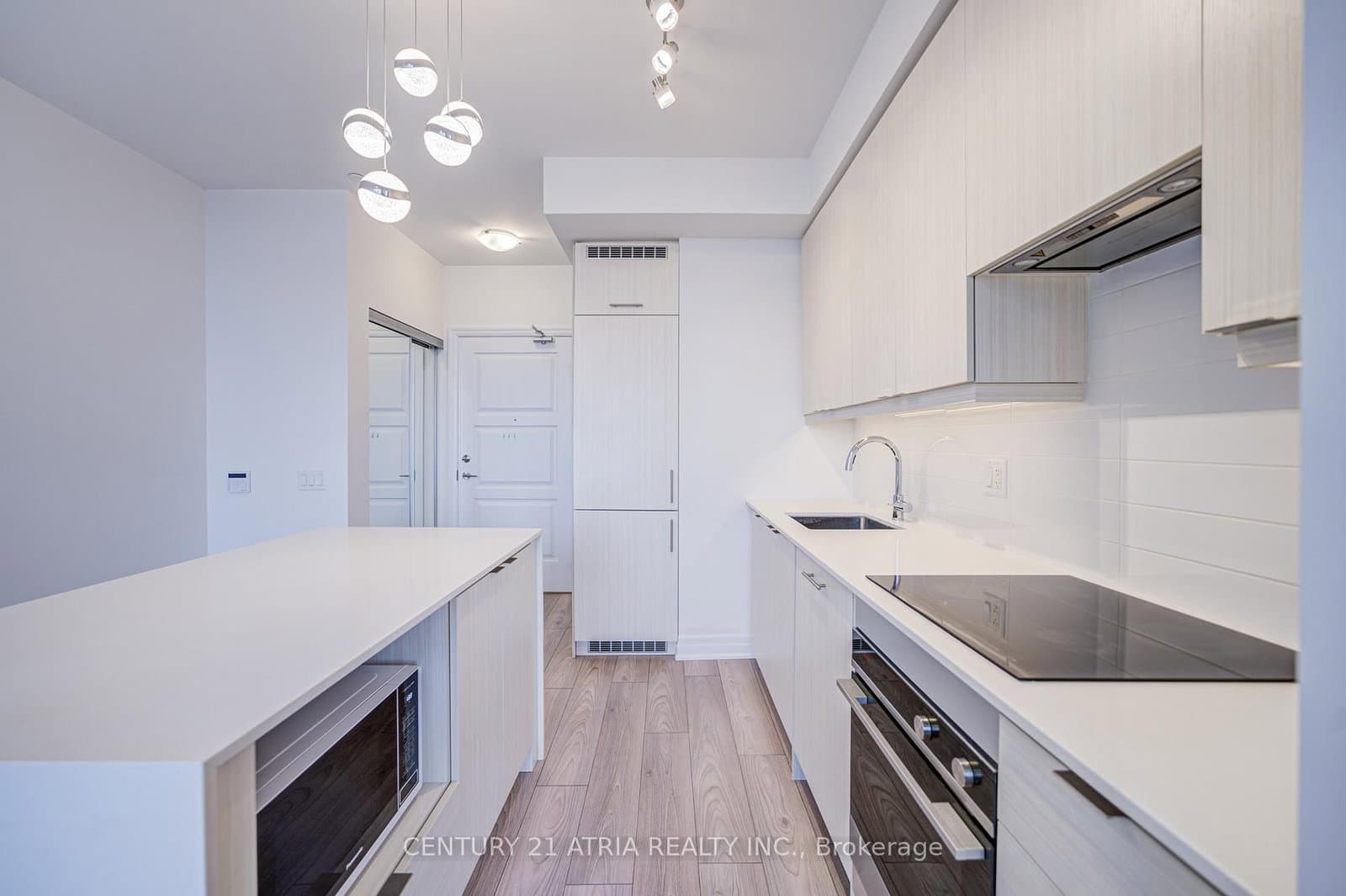 36 Elm Drive W, Unit 2701