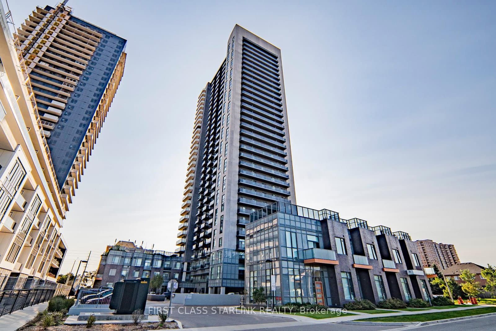 8 Nahani Way, Unit 107