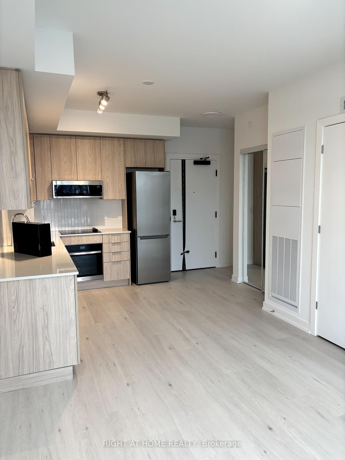 2501 Saw Whet Boulevard, Unit 318