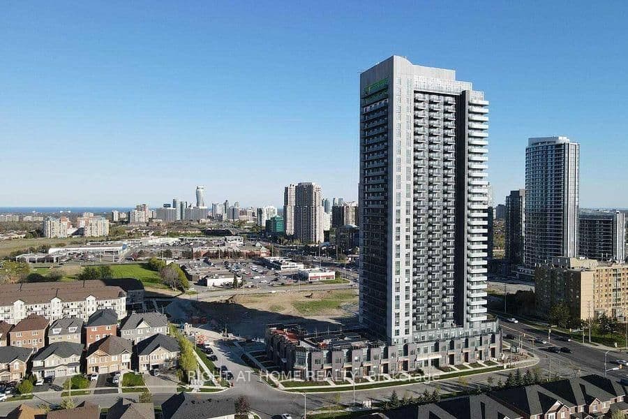 8 S NAHANI Way, Unit 1018