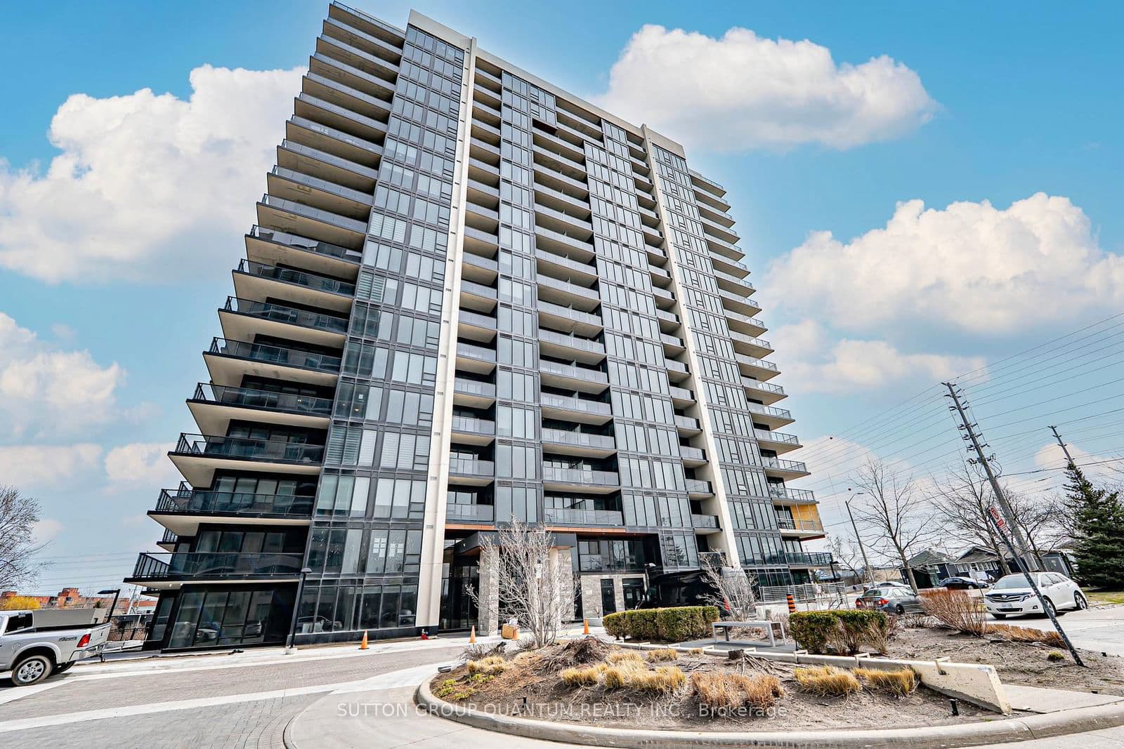 1035 Southdown Road, Unit LPH1803