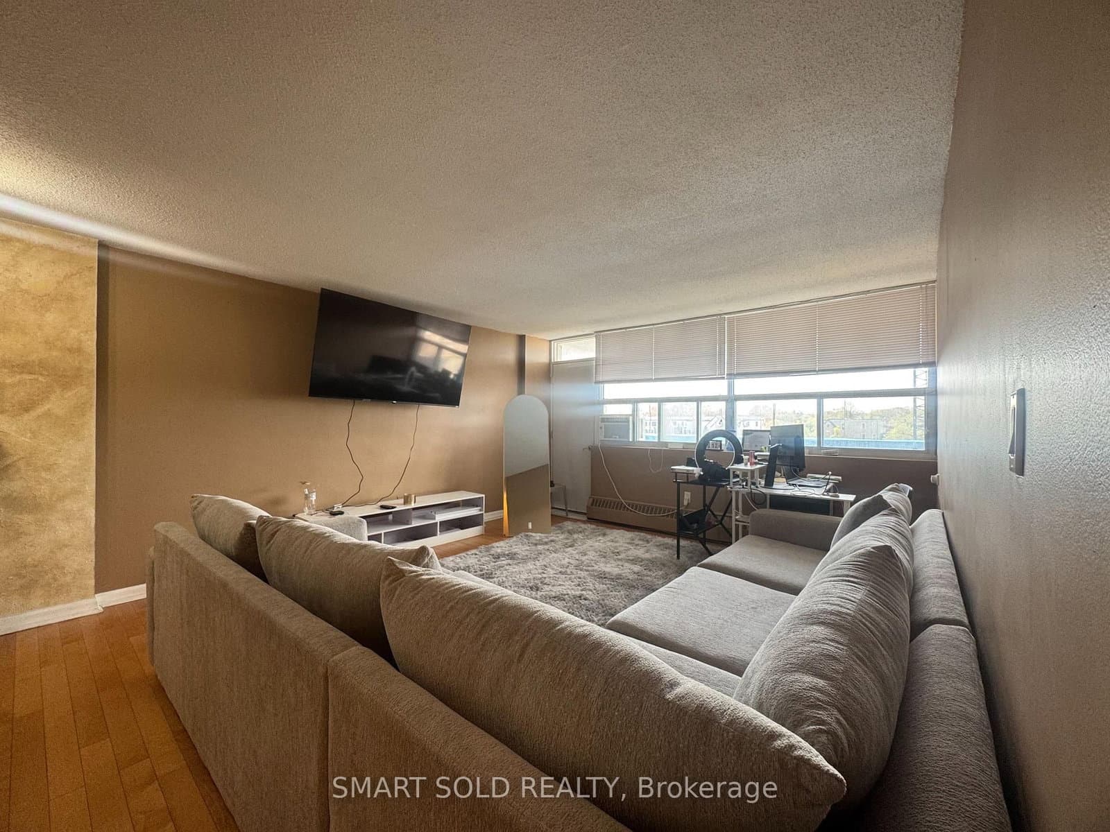 2263 Marine Drive, Unit 503