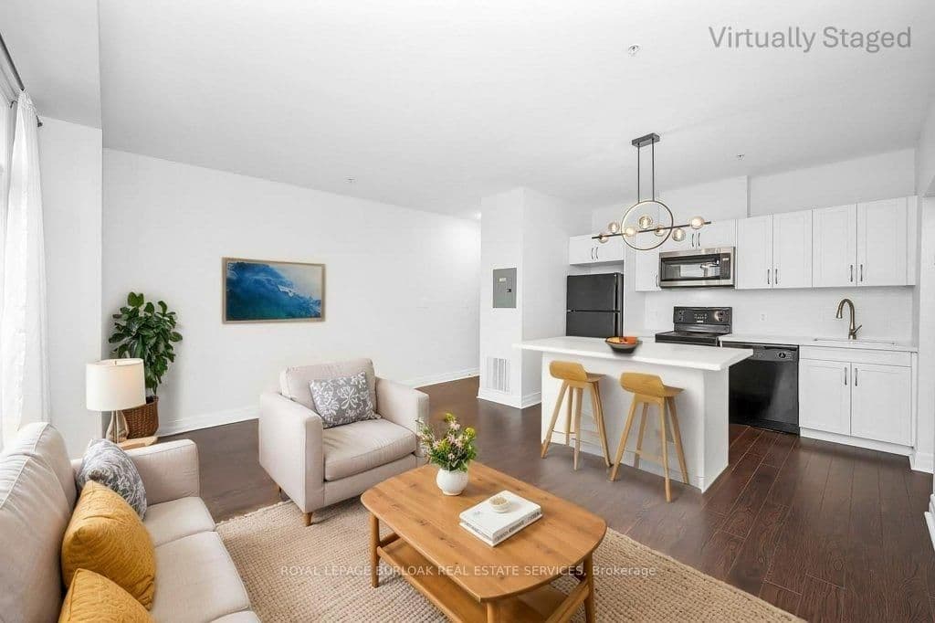 459 Kerr Street, Unit 304